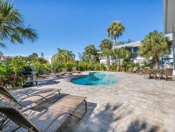 Luxury Siesta Key Vacation Rental 6 Bedrooms Sleeps 16