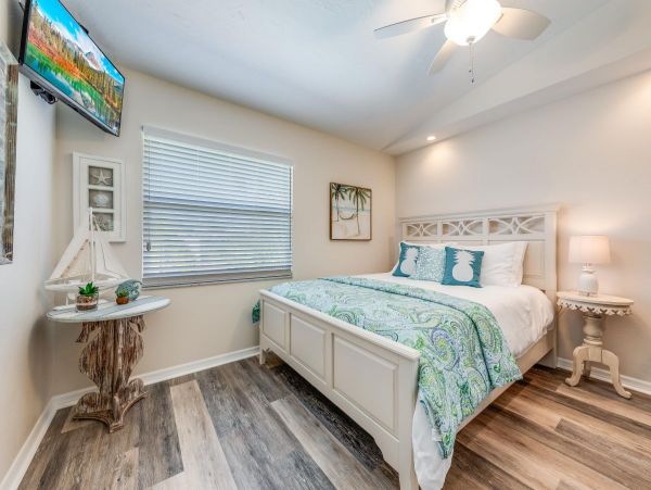 Luxury Siesta Key Vacation Rental 6 Bedrooms Sleeps 16