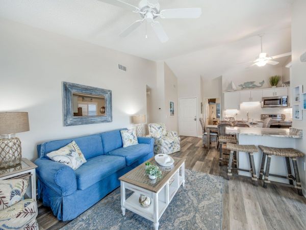 A New Siesta Key House Rental Stroll to Beach