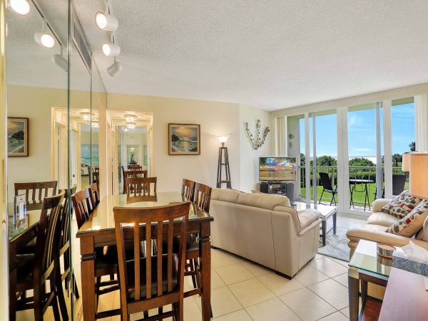 Beachfront Two Bedroom Marco Island Vacation Rental