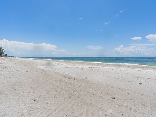 Longboat Key Vacation Rental - Florida Gulf Coast Condo with Pool & Beach Access