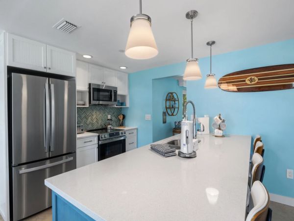 Anna Maria Island Vacation Rental – Beach House with Private Heated Pool & Spa