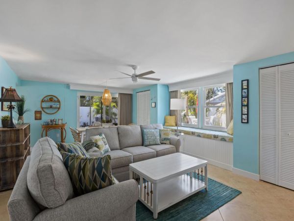 Anna Maria Island Vacation Rental – Beach House with Private Heated Pool & Spa