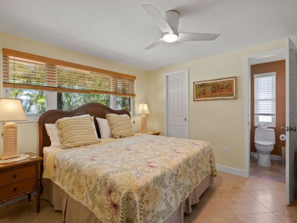 Anna Maria Island Vacation Rental – Beach House with Private Heated Pool & Spa