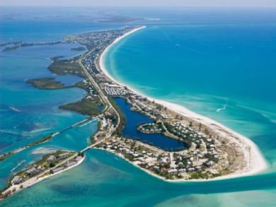 Boca Grande Two Bedroom Vacation Condo Rental Sleeps Six