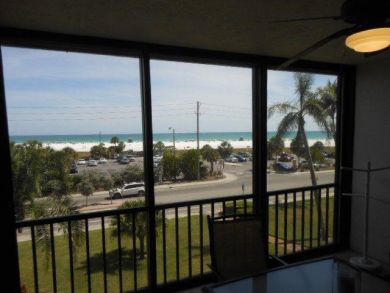 Located at the Best Ever Siesta key Location Located at the Best Ever Siesta key Location