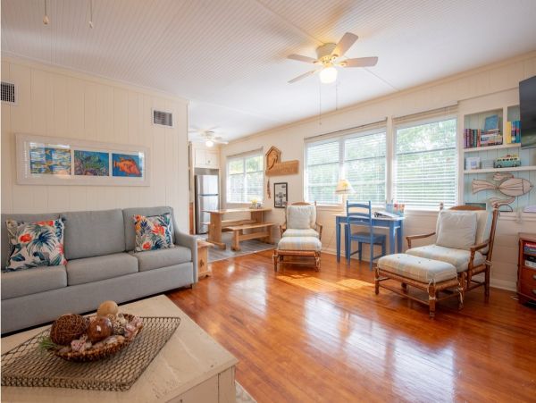 Value Anna Maria Vacation Rentals 3 Bedrooms Sleeps 8 Pool