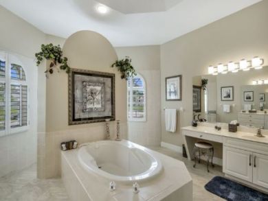 Cape Coral Home 909558