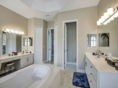 Cape Coral Home 909558
