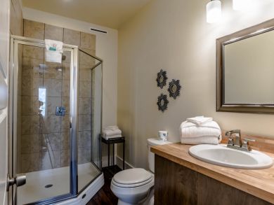 Stunning Views with the Whole Family on the Beach, Sleeps 40