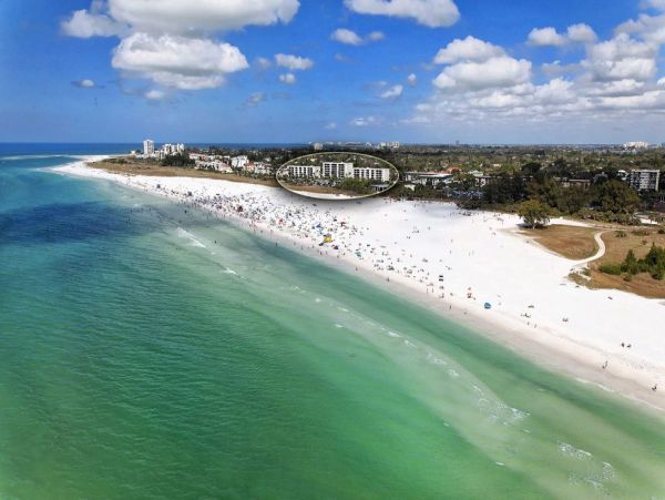 One of the Most Popular Beach Communities in Siesta Key