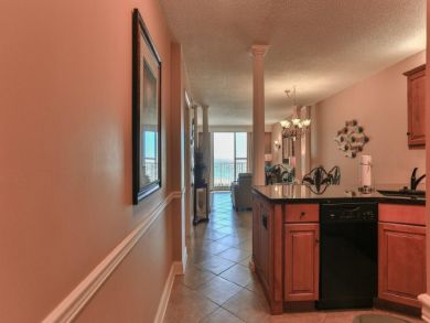 Upscale Beachfront Vacation Rental Gulf Views on Beach