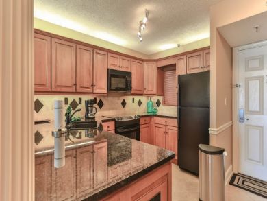 Upscale Beachfront Vacation Rental Gulf Views on Beach