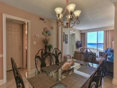 Upscale Beachfront Vacation Rental Gulf Views on Beach