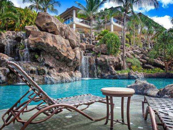 Maui Luxury Vacation Rental 3-Bedroom Villa with Private Lanai and Resort Pool
