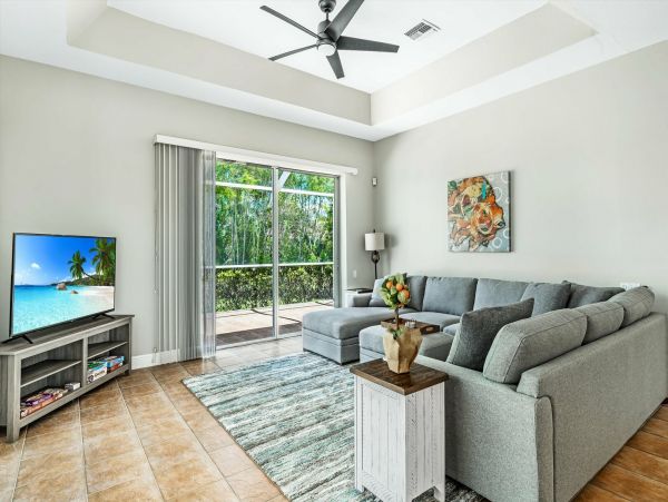 Cape Coral Rental Home Sleeps 10 Guests -  Call to Reserve