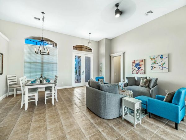 Cape Coral Rental Home Sleeps 10 Guests -  Call to Reserve