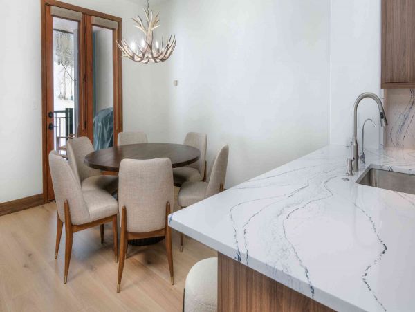 Beaver Creek Vacation Accommodation Sleeps 8