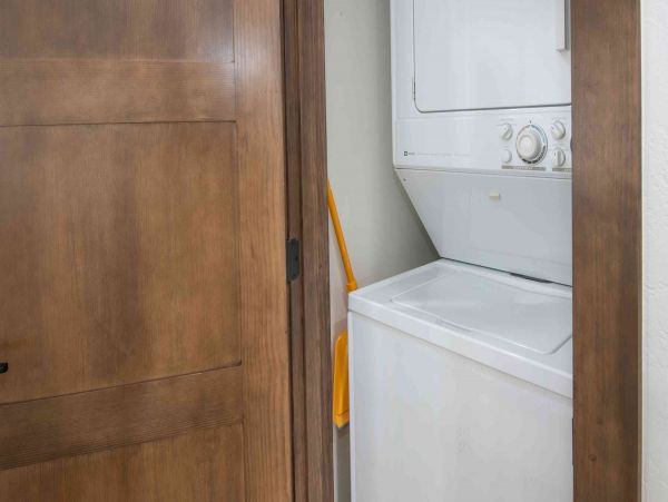 Beaver Creek Vacation Accommodation Sleeps 8