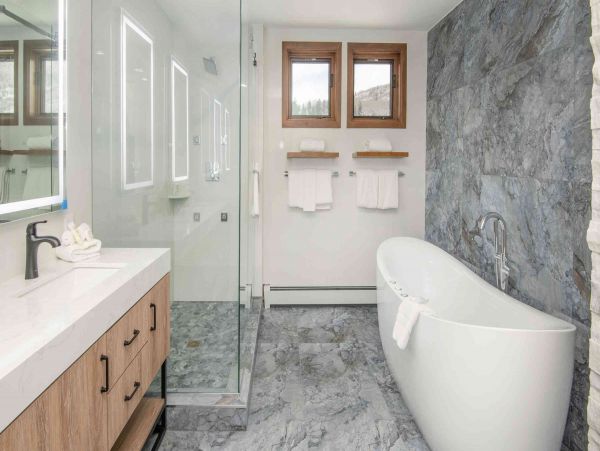 Beaver Creek Vacation Accommodation Sleeps 8