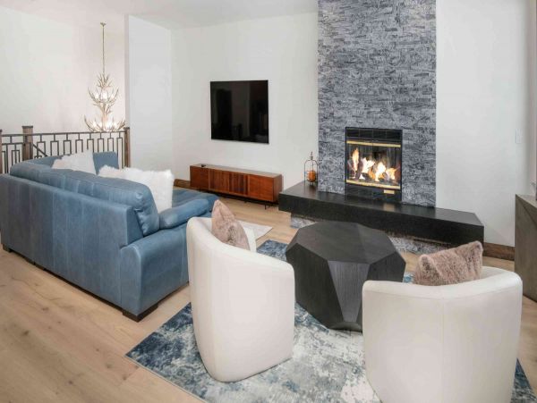 Beaver Creek Vacation Accommodation Sleeps 8