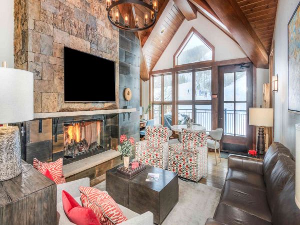 Beaver Creek Vacation Accommodation Sleeps 8