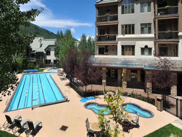 Beaver Creek Vacation Accommodation Sleeps 8