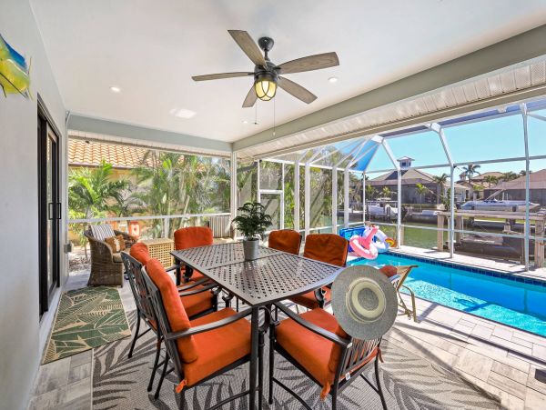 Marco Island Rental Luxury and Fantastic Pool