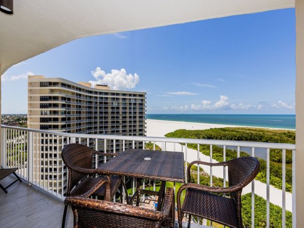 Two Bedroom Marco Island Vacation Condo with Gulf Views
