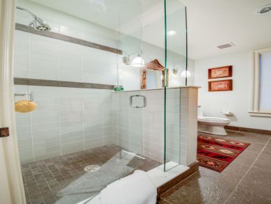 Aspen Vacation Accommodation Call Today!