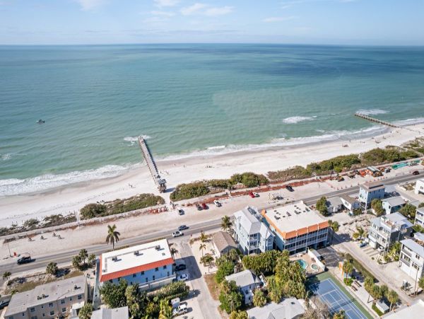 Bradenton Beach Beauty Best Ever Rental Six Bedrooms - Views