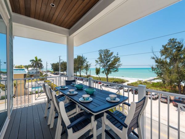 Bradenton Beach Beauty Best Ever Rental Six Bedrooms - Views