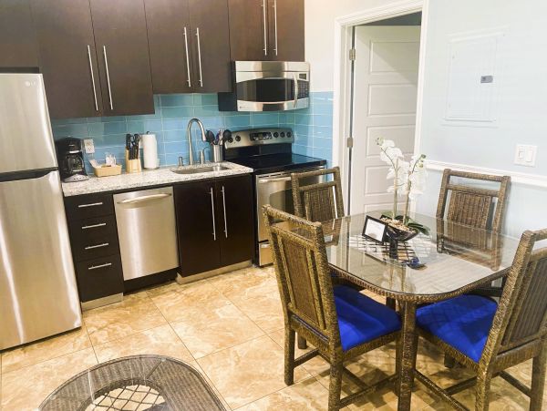 Siesta Key Vacation Condo Two Bedroom Walk to Beach