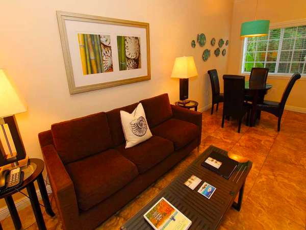 1 Bedroom Condo across the street from the beach