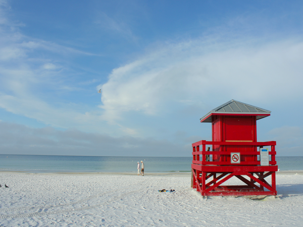 1 Bedroom Condo across the street from the beach