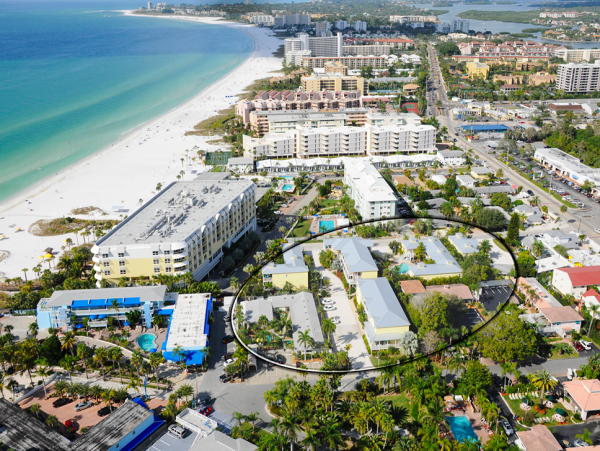1 Bedroom Condo across the street from the beach