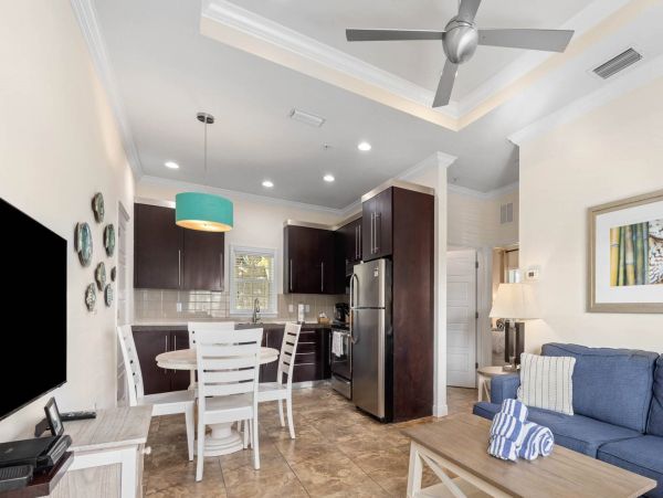 Siesta Key 2 Bedroom Vacation Condo Sleeps 6 Guests