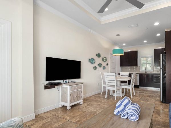 Siesta Key 2 Bedroom Vacation Condo Sleeps 6 Guests