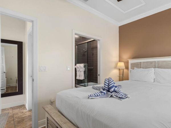 Siesta Key 2 Bedroom Vacation Condo Sleeps 6 Guests