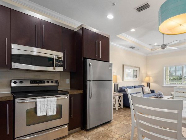 Siesta Key 2 Bedroom Vacation Condo Sleeps 6 Guests