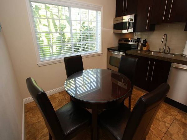 Siesta Key Condo Sleeps 4 Guests