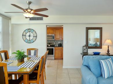Marco Island Condo 910097
