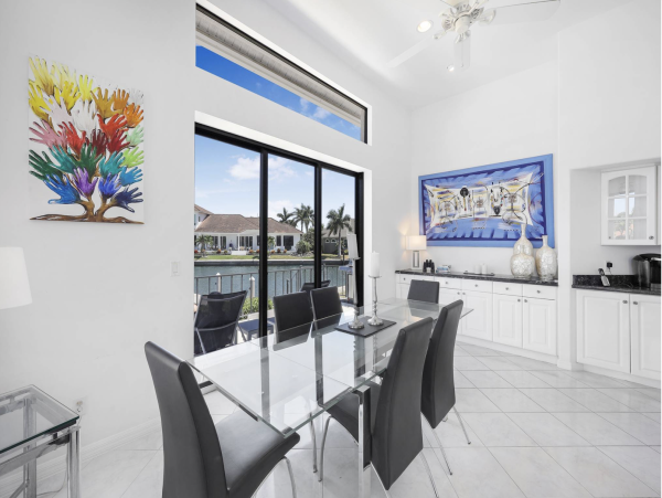 Luxury Pool Home Four Bedrooms Marco Island