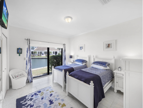 Luxury Pool Home Four Bedrooms Marco Island