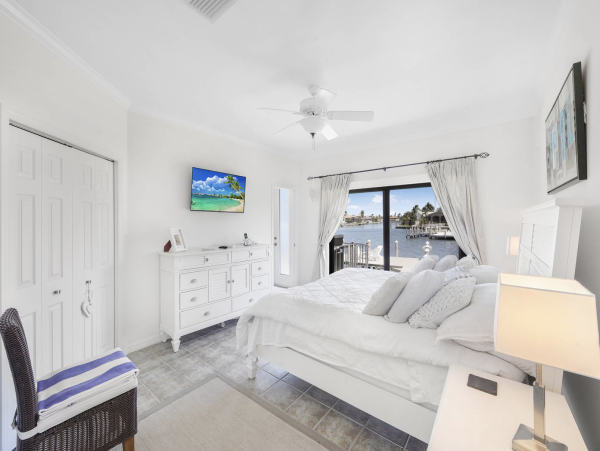 Luxury Pool Home Four Bedrooms Marco Island