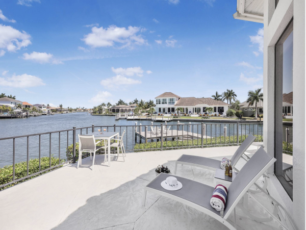 Luxury Pool Home Four Bedrooms Marco Island