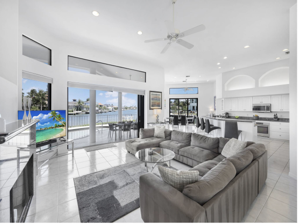 Luxury Pool Home Four Bedrooms Marco Island