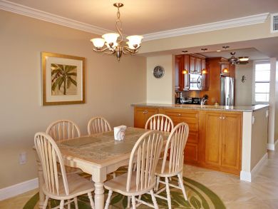 Marco Island Condo 910103