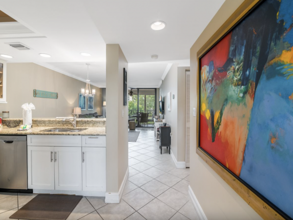 Marco Island Condo 910105
