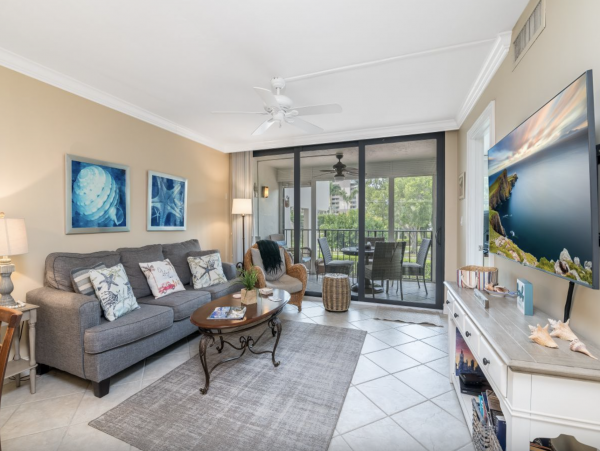 Marco Island Condo 910105